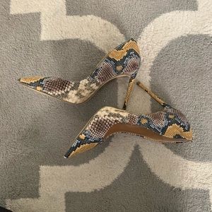 Steve Madden Size 8 Snakeskin heels